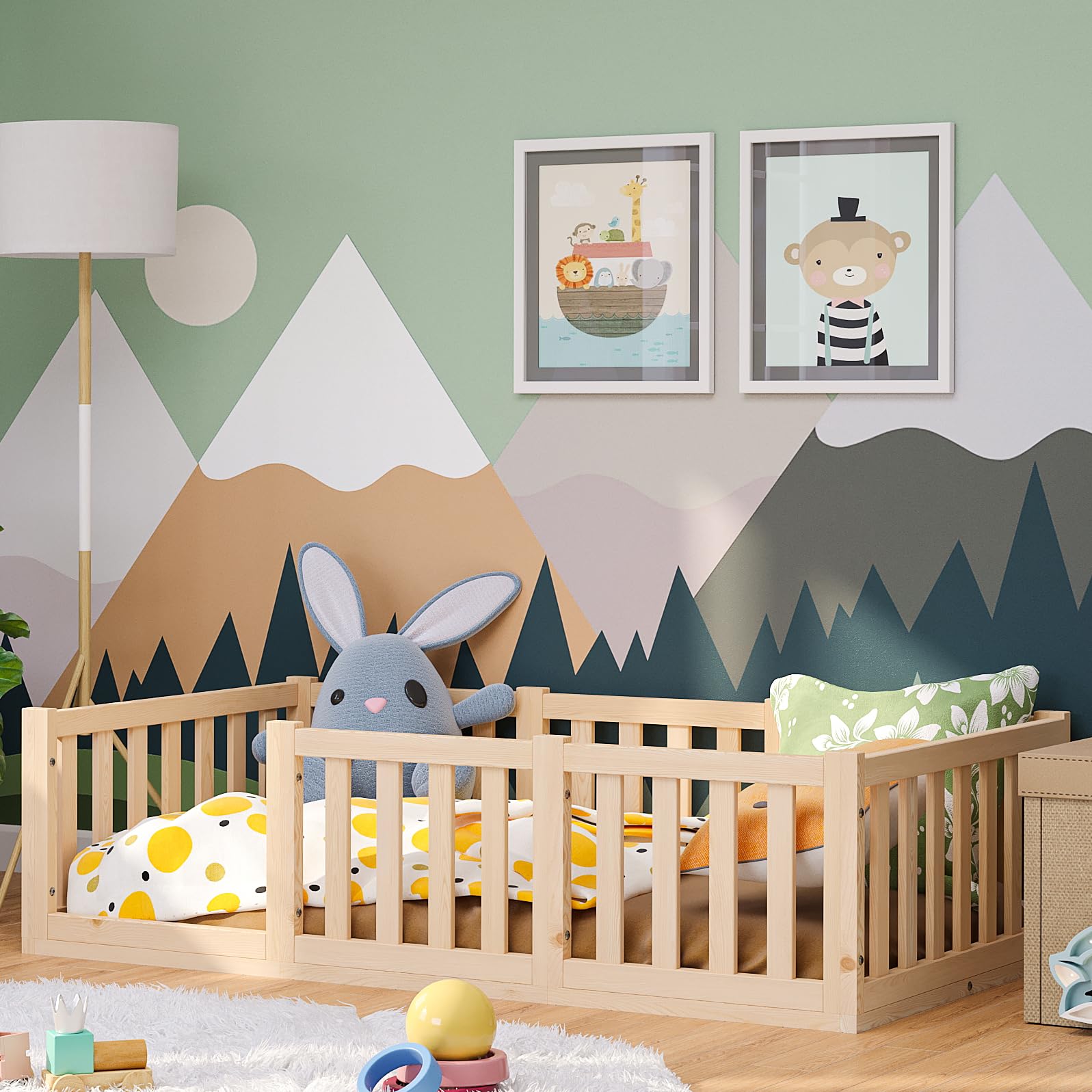 Bellabino Tapi Bett 90x200 cm, Kinderbett mit Rausfallschutz und Tür, inklusive Lattenrost, Montessori Bodenbett für Jungen und Mädchen aus Kiefer Massivholz, weiß lackiert, Bed